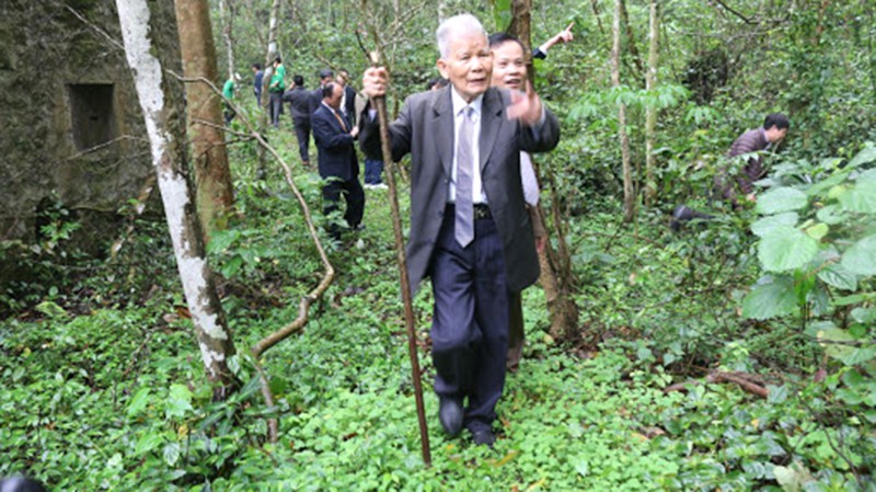 GS.TSKH[-]Đặng[-]Huy[-]Huỳnh:[-]Một[-]đời[-]người[-]và[-]ngàn[-]rừng[-]câ