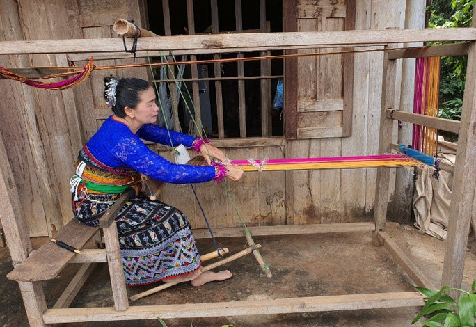 Đắk[-]Nông:[-]Phát[-]triển[-]du[-]lịch[-]cộng[-]đồng[-]gắn[-]với[-]Công[-]viên[-]địa[-]chất[-]toàn[-]cầu