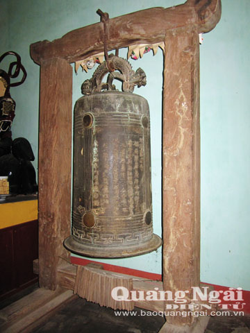 Chuông[-]đồng