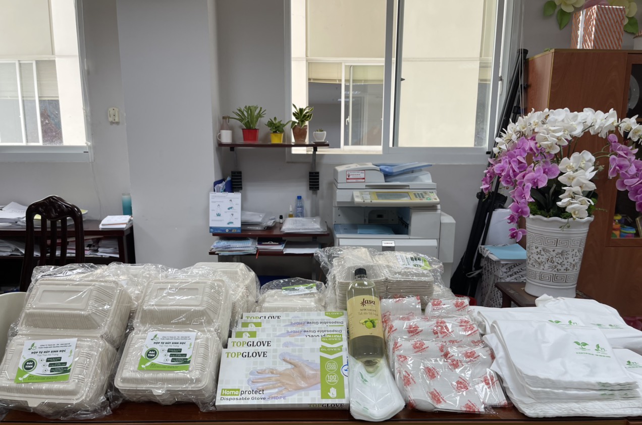 Chung[-]tay[-]chống[-]dịch[-]bảo[-]vệ[-]môi[-]trường[-]cùng[-]chương[-]trình[-]Bao[-]Bì[-]Xanh[-]Việt[-]Nam