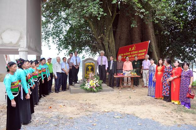 Cây[-]Di[-]sản-một[-]nguồn[-]gen[-]cây[-]thuốc[-]quý