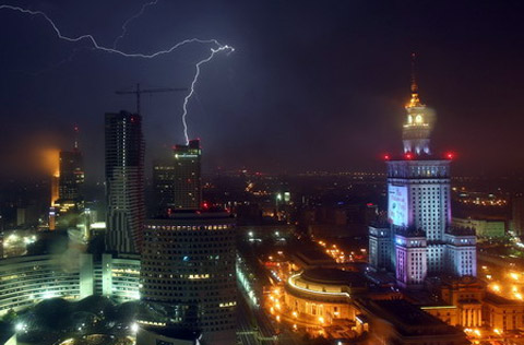 Tia[-]sét[-]ở[-]Warsaw,[-]Ba[-]Lan.