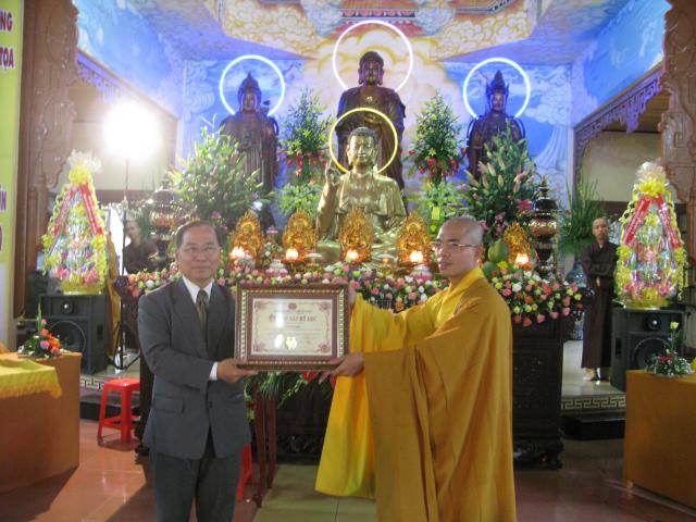 Mô[-]tả[-]ảnh.