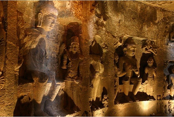 ajanta-hang-dong-ando-teeniscover-kenh14-05-08c3c_jpg.jpg