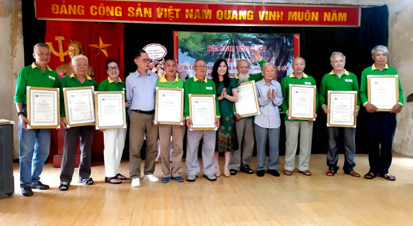Câu[-]lạc[-]bộ[-]Đạp[-]xe[-]Môi[-]trường[-]kết[-]nối[-]Cây[-]Di[-]sản[-]kiện[-]toàn[-]tổ[-]chức,[-]triển[-]khai[-]nhiệm[-]vụ[-]năm[-]2025