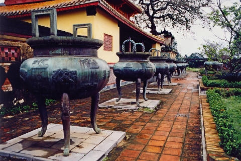 Bộ[-]Cửu[-]đỉnh