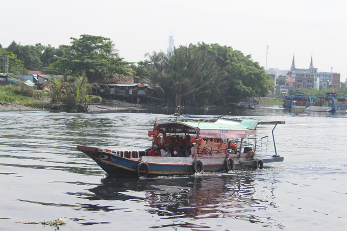 Miếu[-]Nổi[-]-[-]địa[-]chỉ[-]tạ[-]lễ,[-]cầu[-]duyên[-]cuối[-]năm[-]của[-]người[-]Sài[-]Gòn