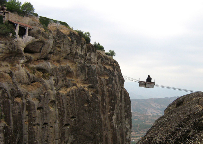 Độc[-]đáo[-]tu[-]viện[-]Meteora[-]'lơ[-]lửng'[-]trên[-]núi[-]tại[-]Hy[-]Lạp
