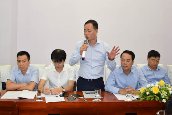 Một[-]số[-]hình[-]ảnh[-]Bộ[-]trưởng[-]Bộ[-]TN&MT[-]đến[-]thăm[-]và[-]làm[-]việc[-]với[-]Hội[-]Bảo[-]vệ[-]TN&MT[-]Việt[-]Nam