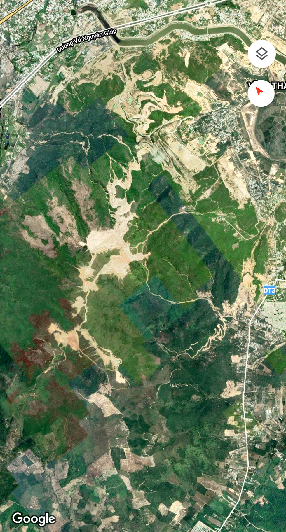 Cận[-]cảnh[-]núi[-]Chín[-]Khúc[-]ở[-]Nha[-]Trang[-]bị[-]băm[-]đứt[-]từng[-]khúc[-]để[-]làm[-]đô[-]thị,[-]biệt[-]thự