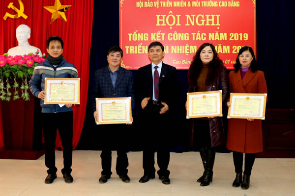 Hội[-]Bảo[-]vệ[-]Thiên[-]nhiên[-]và[-]Môi[-]trường[-]tỉnh[-]Cao[-]Bằng[-]hoàn[-]thành[-]xuất[-]sắc[-]nhiệm[-]vụ[-]năm[-]2019[-]