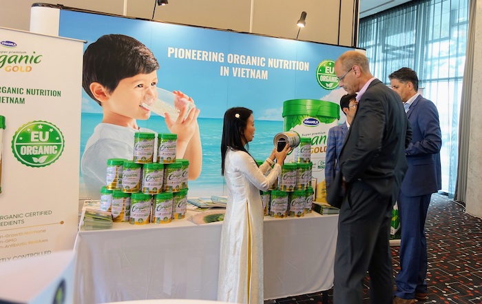 Vinamilk[-]là[-]đại[-]diện[-]duy[-]nhất[-]của[-]Việt[-]Nam[-]trong[-]Top[-]50[-]Asia[-]300