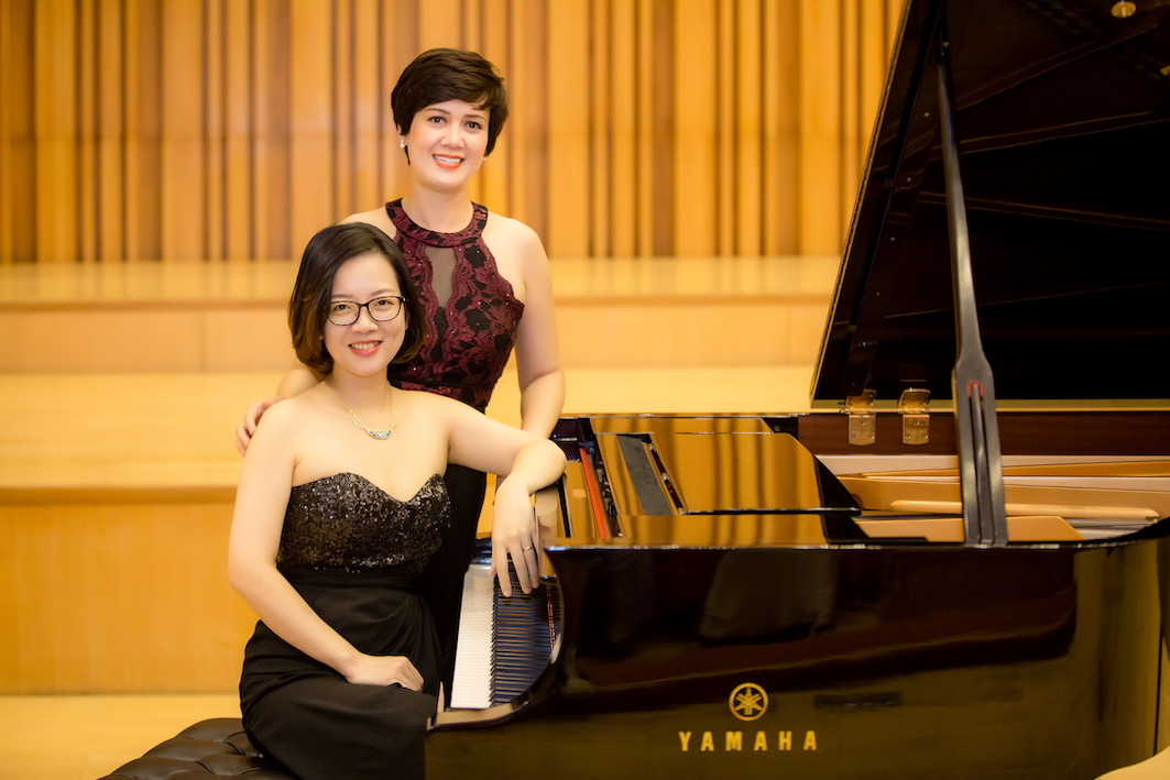 Chương[-]trình[-]biểu[-]diễn[-]piano[-]của[-]song[-]tấu[-]Mây[-]tại[-]L’Espace