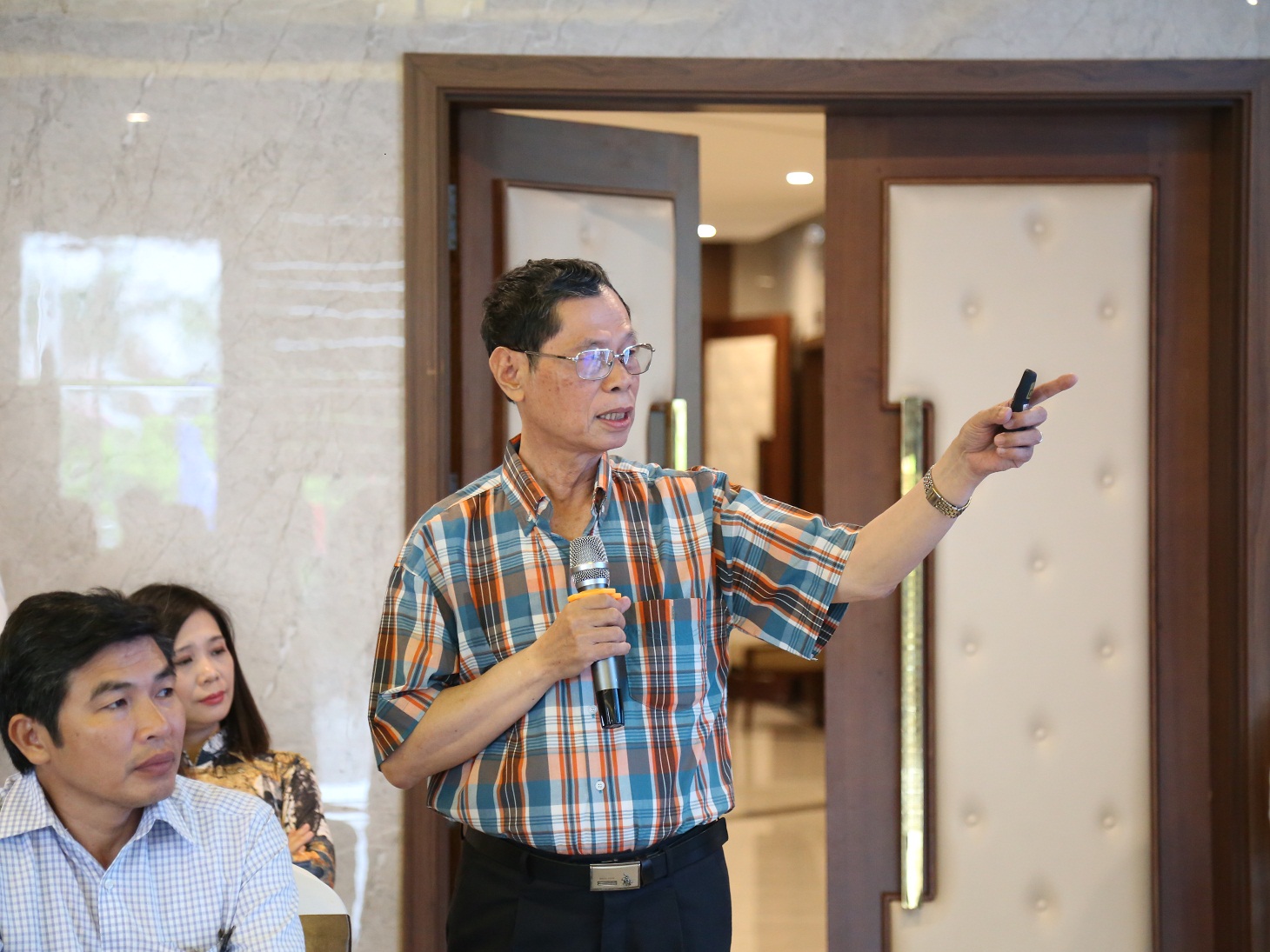 Tăng[-]cường[-]sự[-]tham[-]gia[-]của[-]tổ[-]chức[-]XH-[-]nghề[-]nghiệp[-]trong[-]tăng[-]trưởng[-]xanh,[-]ứng[-]phó[-]với[-]biến[-]đổi[-]khí[-]hậu,[-]bảo[-]vệ[-]môi[-]trường[-]và[-]phát[-]triển[-]bền[-]vững