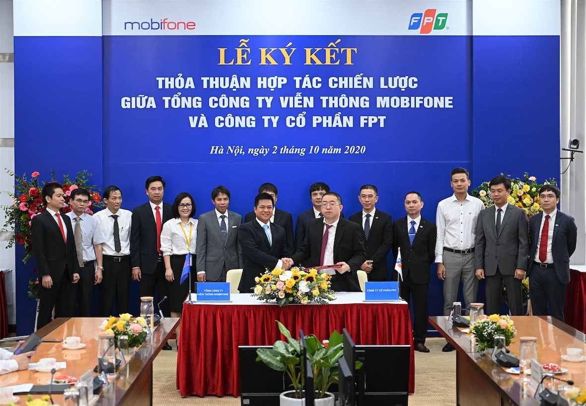 MobiFone[-]và[-]FP[-]ký[-]kết[-][-]hợp[-]tác[-]chiến[-]lượ[-]toàn[-]diện