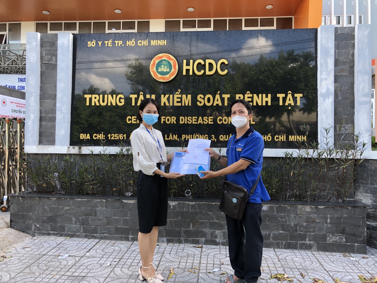 VNPT[-]đồng[-]hành[-]cùng[-]Tp[-]Hồ[-]Chí[-]Minh[-]đẩy[-]lùi[-]dịch[-]COVID-19