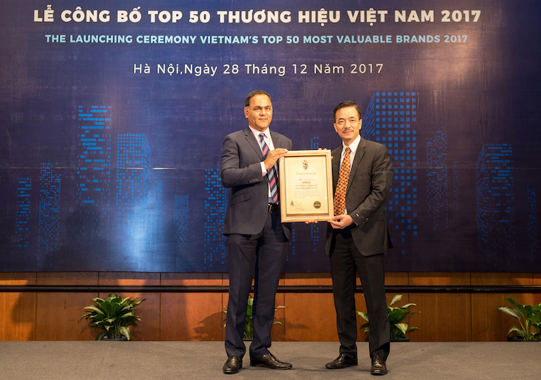 MobiFone[-]có[-]mặt[-]trong[-]Top[-]10[-]thương[-]hiệu[-]giá[-]trị[-]nhất[-]Việt[-]Nam