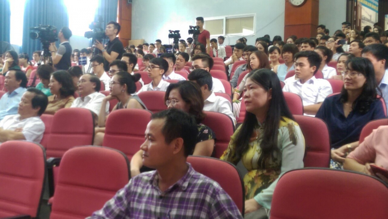 Học[-]viện[-]Y[-]Dược[-]học[-]cổ[-]truyền[-]Việt[-]Nam[-]khai[-]giảng[-]năm[-]học[-]2018[-]–[-]2019