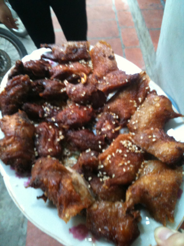 Món[-]thịt[-]chuột[-]rán[-]vàng[-]ươm