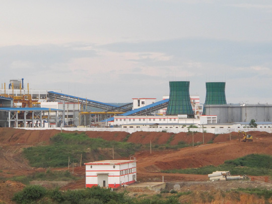 [-]Hai[-]dự[-]án[-]bauxite[-]thua[-]lỗ,[-]đội[-]vốn