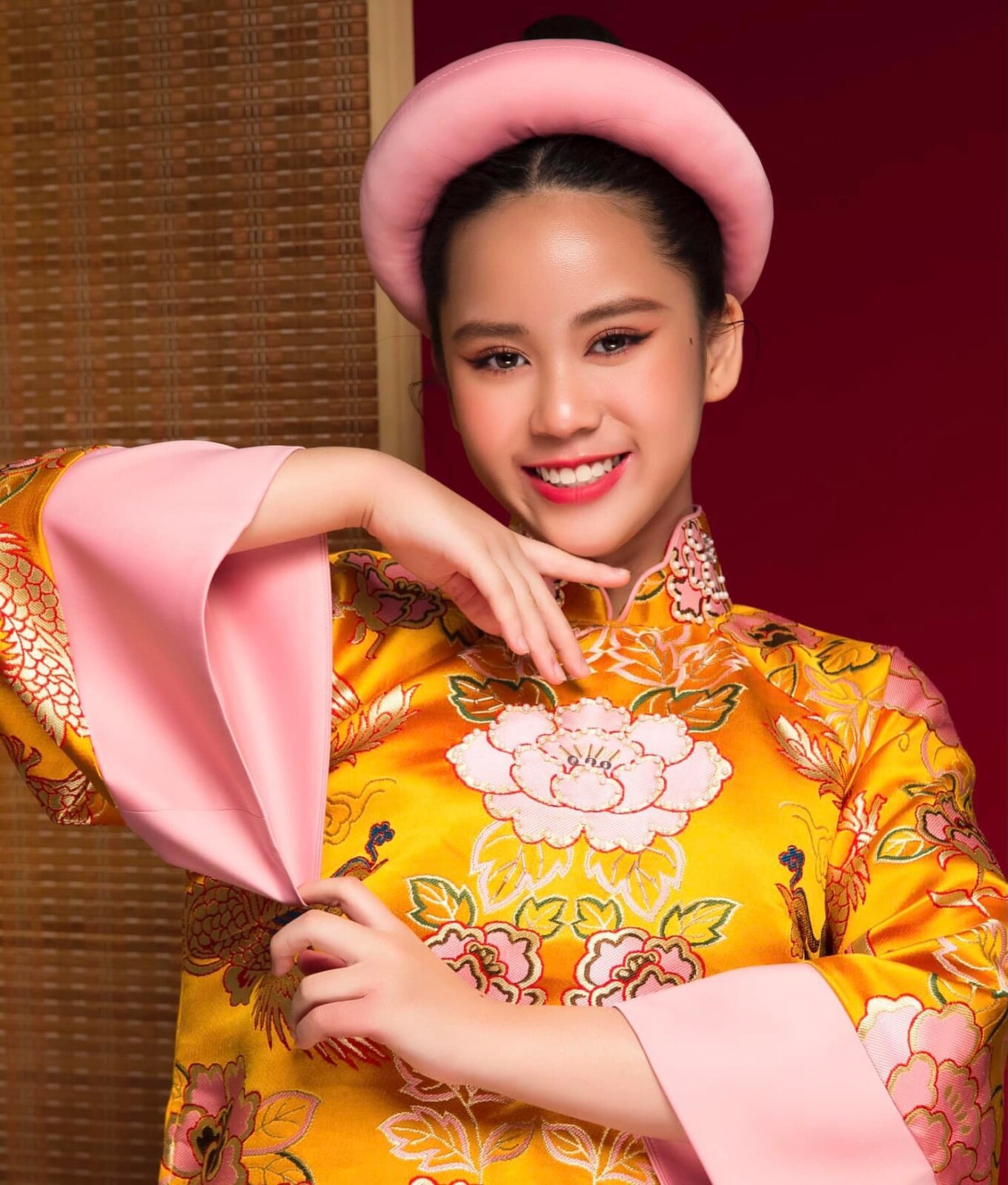 Nữ[-]sinh[-]14[-]tuổi[-]thi[-]Miss[-]Eco[-]Teen[-]International