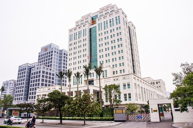 Bộ[-]Tài[-]nguyên[-]và[-]Môi[-]trường[-]có[-]5[-]Tổng[-]cục,[-]vì[-]sao[-]chỉ[-]đề[-]xuất[-]"xóa"[-]3?