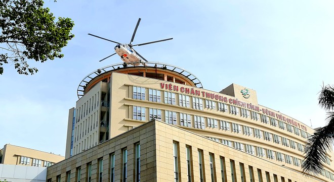 TP.HCM:[-]Bệnh[-]viện[-]đầu[-]tiên[-]có[-]sân[-]bay[-]cấp[-]cứu[-]trực[-]thăng[-]chính[-]thức[-]hoạt[-]động