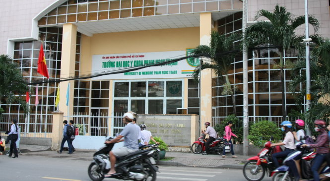 ĐH[-]Y[-]Phạm[-]Ngọc[-]Thạch[-]tuyển[-]sinh[-]cả[-]nước[-]trở[-]lại
