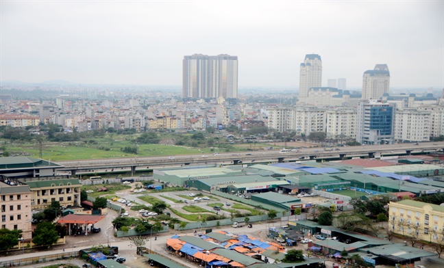 Phó[-]viện[-]trưởng[-]Viện[-]Khoa[-]học[-]pháp[-]lý:[-]'Không[-]nên[-]có[-]VinGroup[-]trong[-]quá[-]trình[-]soạn[-]luật'