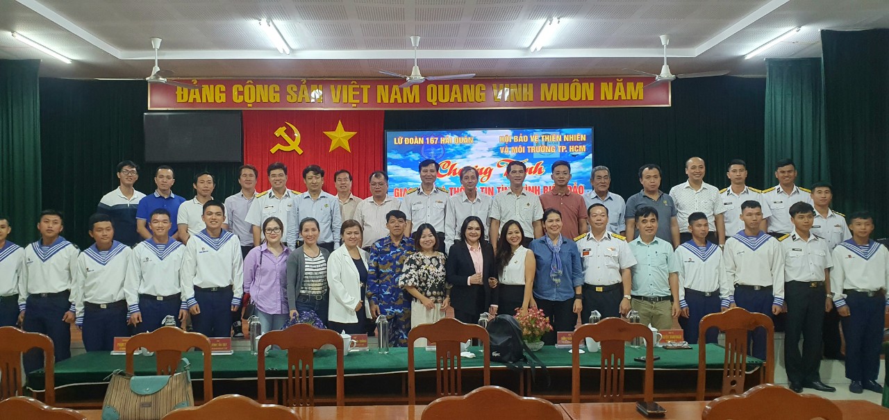 Hội[-]BVTN&MTTP.HCM[-]thăm[-]Lữ[-]đoàn[-]167[-]Vùng[-]2[-]Hải[-]quân