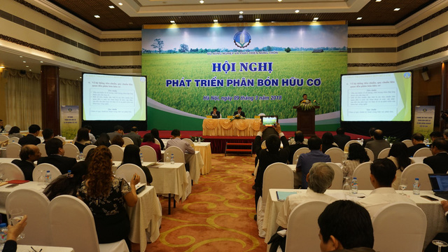 "Ở[-]nông[-]thôn[-]tiếng[-]ếch,[-]tiếng[-]nhái[-]còn[-]rất[-]ít"