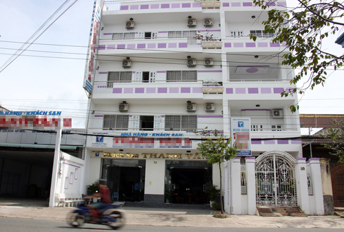 Cục[-]phó[-]mất[-]gần[-]400[-]triệu[-]đồng[-]dừng[-]thanh[-]tra[-]ở[-]Long[-]An