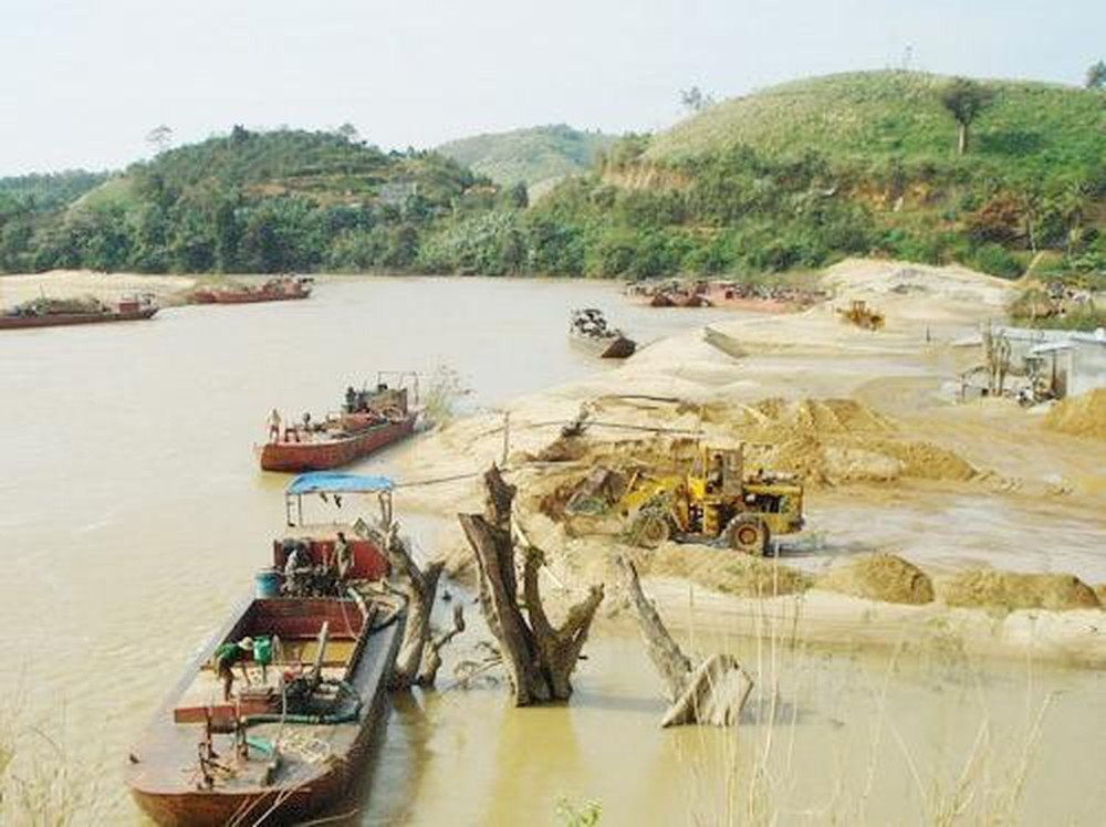 Chấn[-]chỉnh[-]hoạt[-]động[-]khai[-]thác[-]cát[-]trên[-]sông[-]Krông[-]Nô