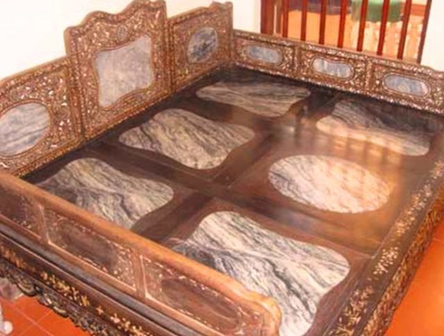 Làng[-]"đồng[-]nát[-]quý[-]tộc"[-]chơi[-]đồ[-]cổ