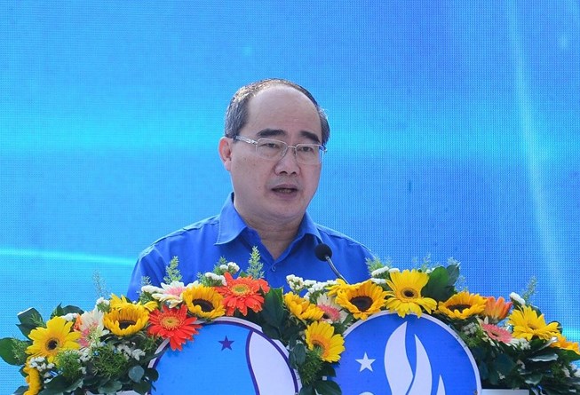 Bí[-]thư[-]Nhân:[-]"Nói[-]không[-]với[-]cống[-]tắc,[-]kênh[-]rạch[-]tắc[-]vì[-]rác"