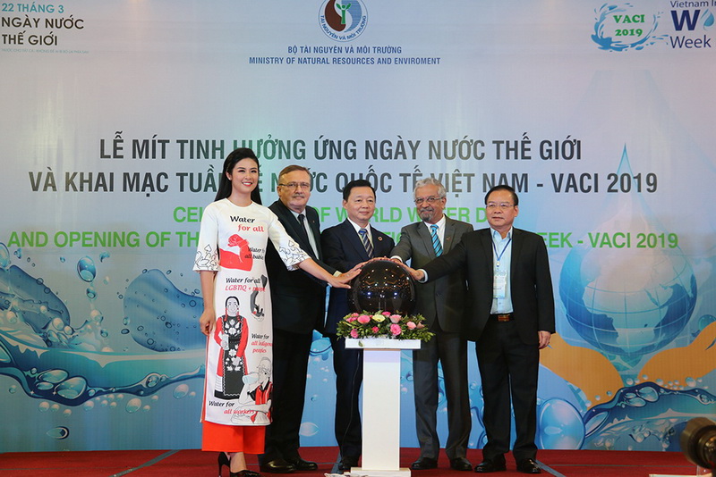 Lễ[-]Mít[-]tinh[-]quốc[-]gia[-]hưởng[-]ứng[-]Ngày[-]Nước[-]thế[-]giới[-]và[-]Khai[-]mạc[-]Tuần[-]lễ[-]Nước[-]quốc[-]tế[-]Việt[-]Nam[-]2019