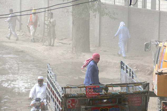 Pakistan[-]nóng[-]kinh[-]hoàng