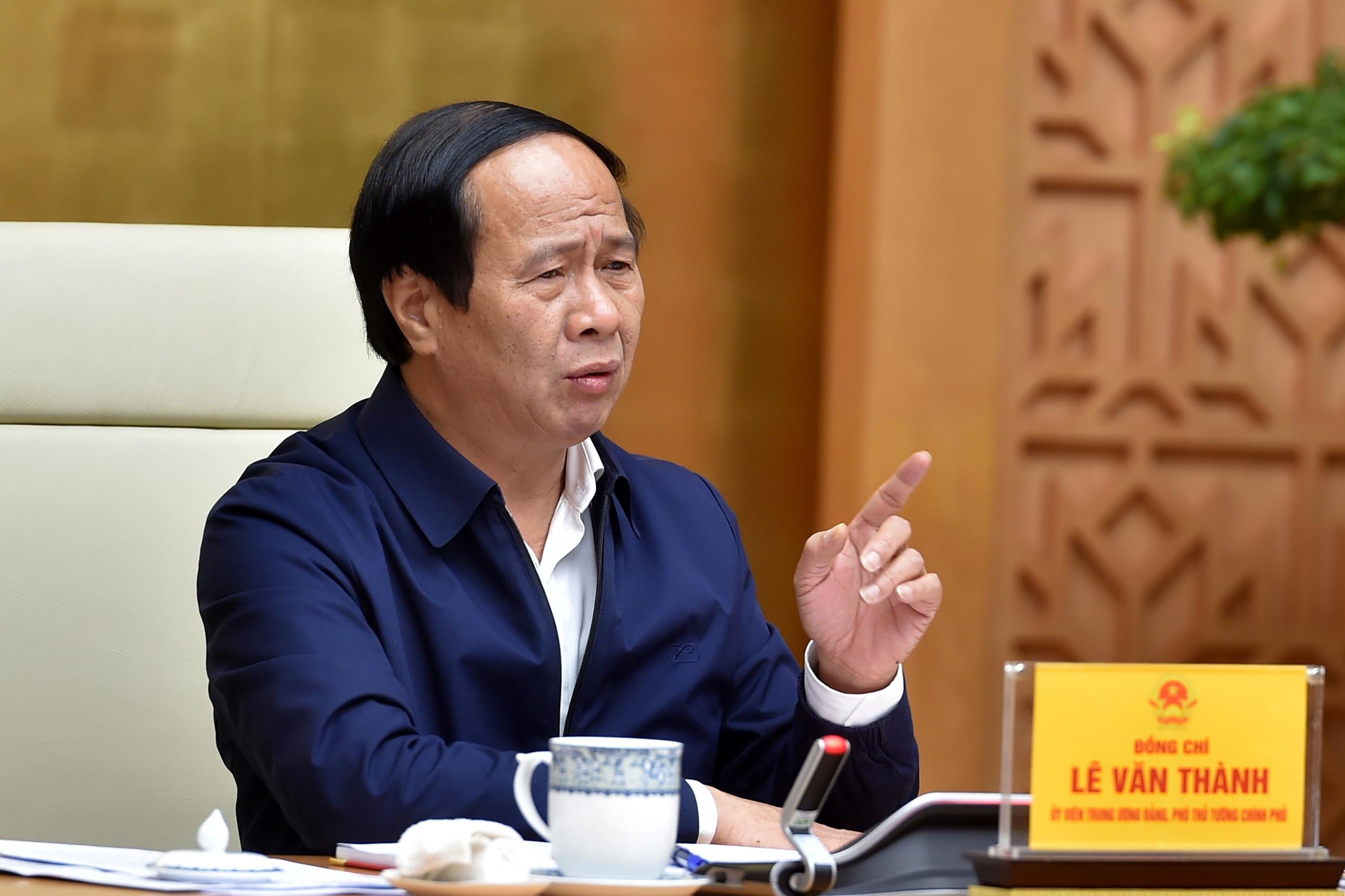 Phó[-]Thủ[-]tướng:[-]Xử[-]nghiêm[-]mọi[-]tổ[-]chức,[-]cá[-]nhân[-]gây[-]ô[-]nhiễm[-]môi[-]trường