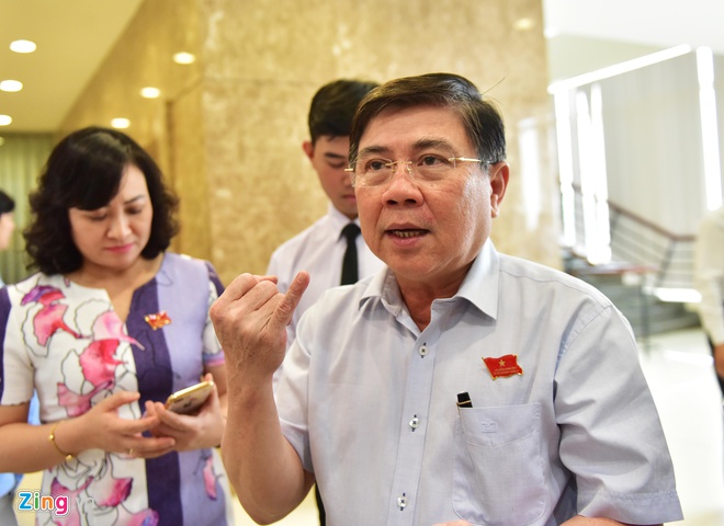 Chủ[-]tịch[-]TP.HCM[-]không[-]chấp[-]nhận[-]đường[-]bờ[-]sông[-]Sài[-]Gòn[-]ngắt[-]quãng