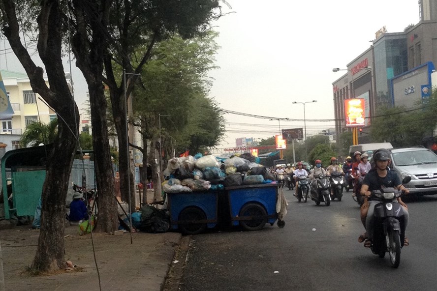 Cần[-]Thơ:[-]Trường[-]học,[-]bệnh[-]viện[-]thành[-]nơi[-]lý[-]tưởng[-]để...[-]tập[-]kết[-]rác
