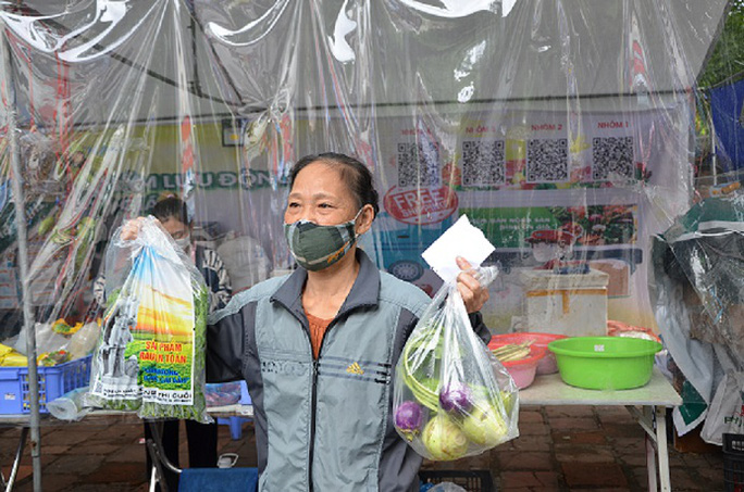 Đổi[-]rác[-]lấy...[-]thực[-]phẩm[-]sạch