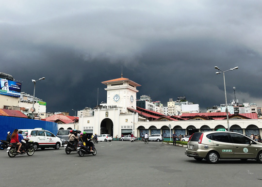Ngày[-]4[-]tháng[-]4:[-]Bắc[-]bộ[-]tăng[-]nhiệt,[-]mưa[-]dông[-]về[-]chiều[-]tiếp[-]diễn[-]ở[-]Tây[-]Nguyên[-]và[-]Nam[-]bộ[-]