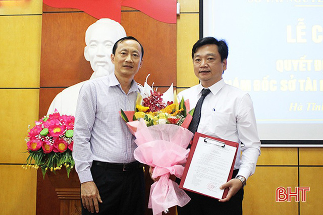Hà[-]Tĩnh:Giám[-]đốc[-]sở[-]“bình[-]an”[-]sau[-]nhiều[-]sai[-]phạm[-]của[-]Formosa[-]chính[-]thức[-]nghỉ[-]hưu