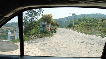 [-]Cận[-]cảnh[-]dự[-]án[-]“xẻ[-]thịt”[-]bán[-]đảo[-]Sơn[-]Trà