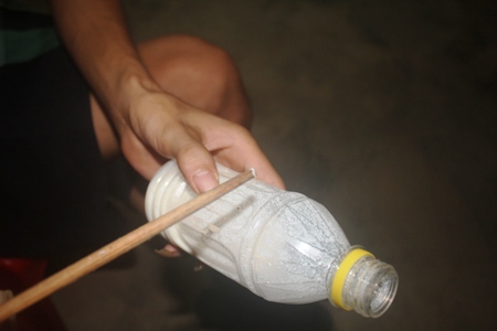 Sữa[-]hộp[-]tươi[-]nhãn[-]Mộc[-]Châu[-]bị[-]tố[-]'lúc[-]nhúc[-]sinh[-]vật[-]lạ'