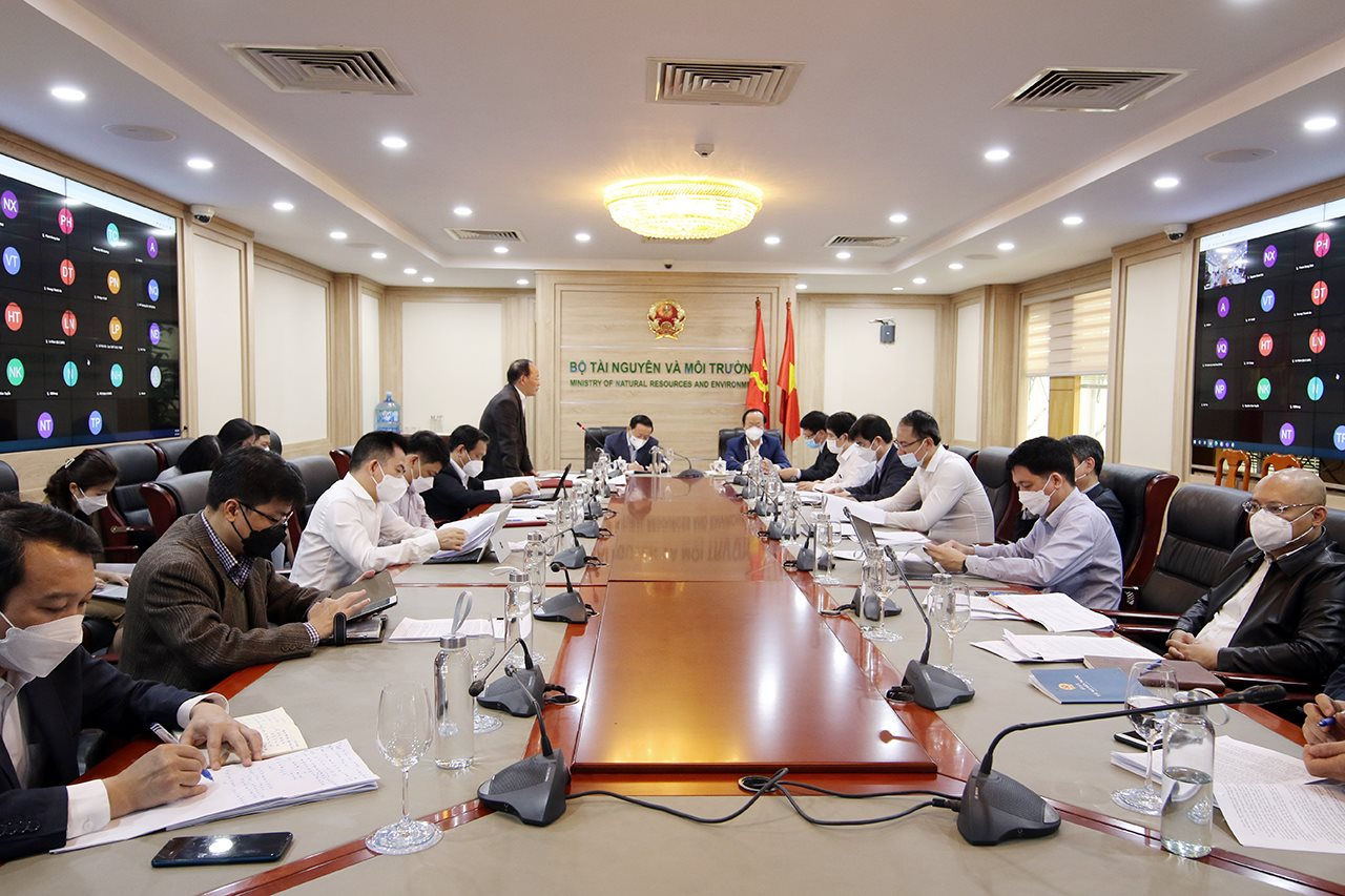 Tập[-]trung[-]các[-]nguồn[-]lực[-]để[-]lan[-]tỏa[-]trách[-]nhiệm[-]bảo[-]vệ[-]môi[-]trường