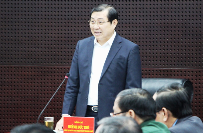 Ông[-]Huỳnh[-]Đức[-]Thơ:[-]Sở[-]Xây[-]dựng,[-]TN-MT[-]mất[-]điểm,[-]Sở[-]KH[-]kiểm[-]tra[-]lại[-]“lính"