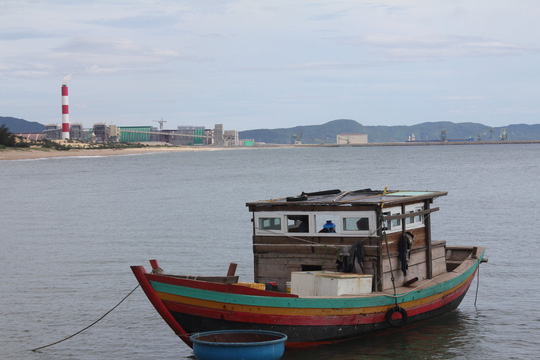 Formosa[-]xây[-]dựng[-]bãi[-]xỉ[-]đúng[-]quy[-]trình!
