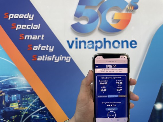 iPhone[-]đã[-]có[-]thể[-]sử[-]dụng[-]dịch[-]vụ[-]5G[-]và[-]VoLTE[-]của[-]VinaPhone