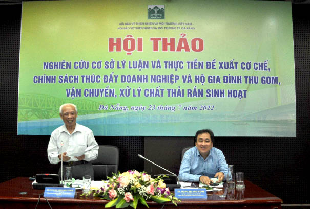 Chia[-]sẻ[-]nhiều[-]giải[-]pháp[-]thúc[-]đẩy[-]doanh[-]nghiệp[-]và[-]hộ[-]gia[-]đình[-]thu[-]gom,[-]vận[-]chuyển,[-]xử[-]lý[-]chất[-]thải[-]rắn[-]sinh[-]hoạt[-]khu[-]vực[-]miền[-]Trung
